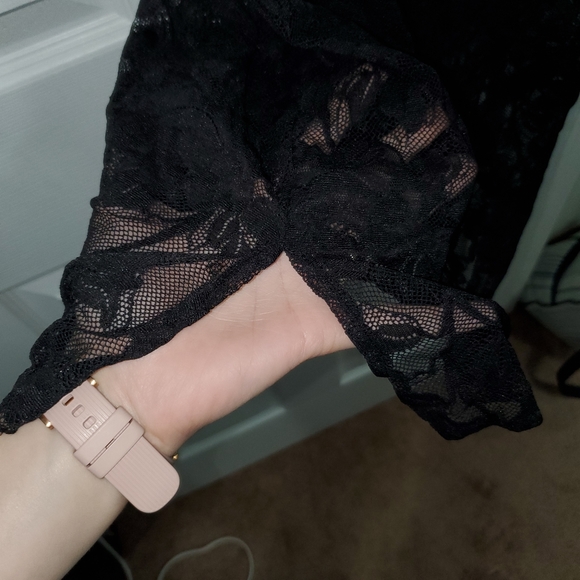 VS Black lace Night Slip - Picture 7 of 8